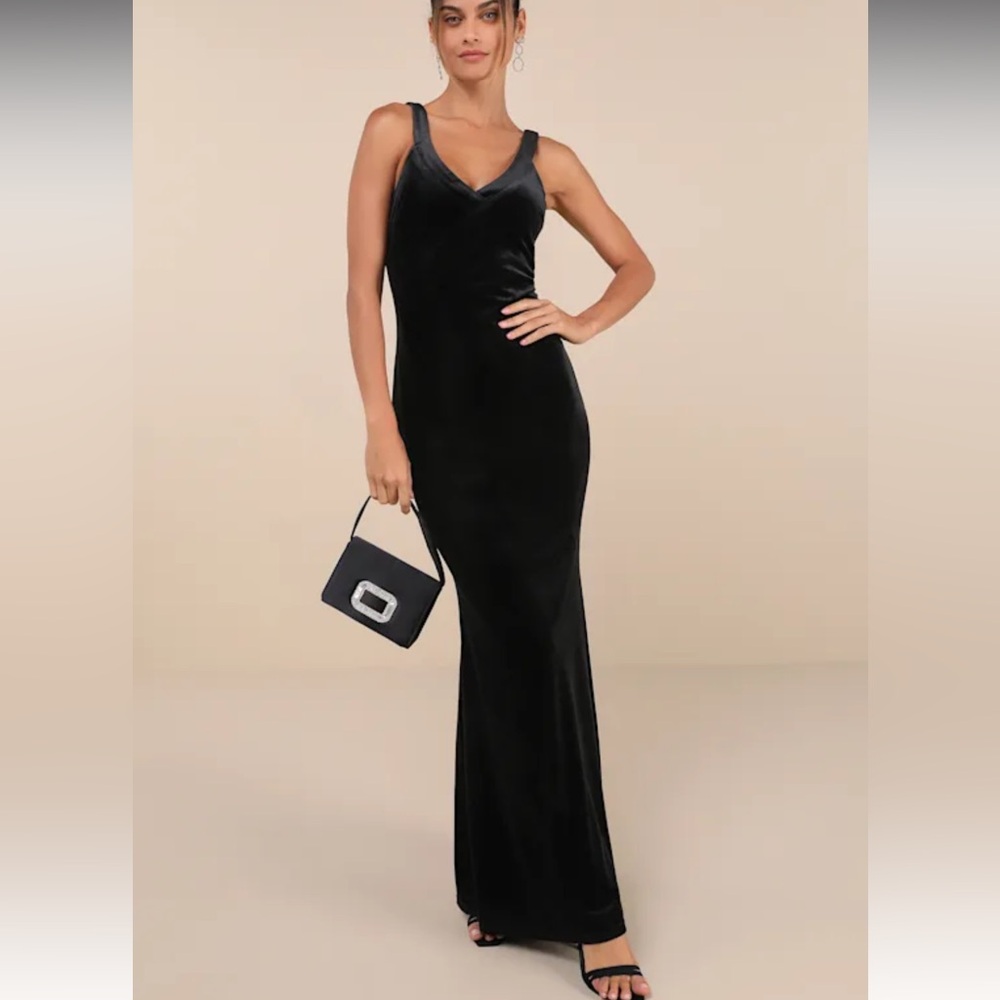 Lulus Perfectly Classy Black Velvet Strappy Maxi Dress